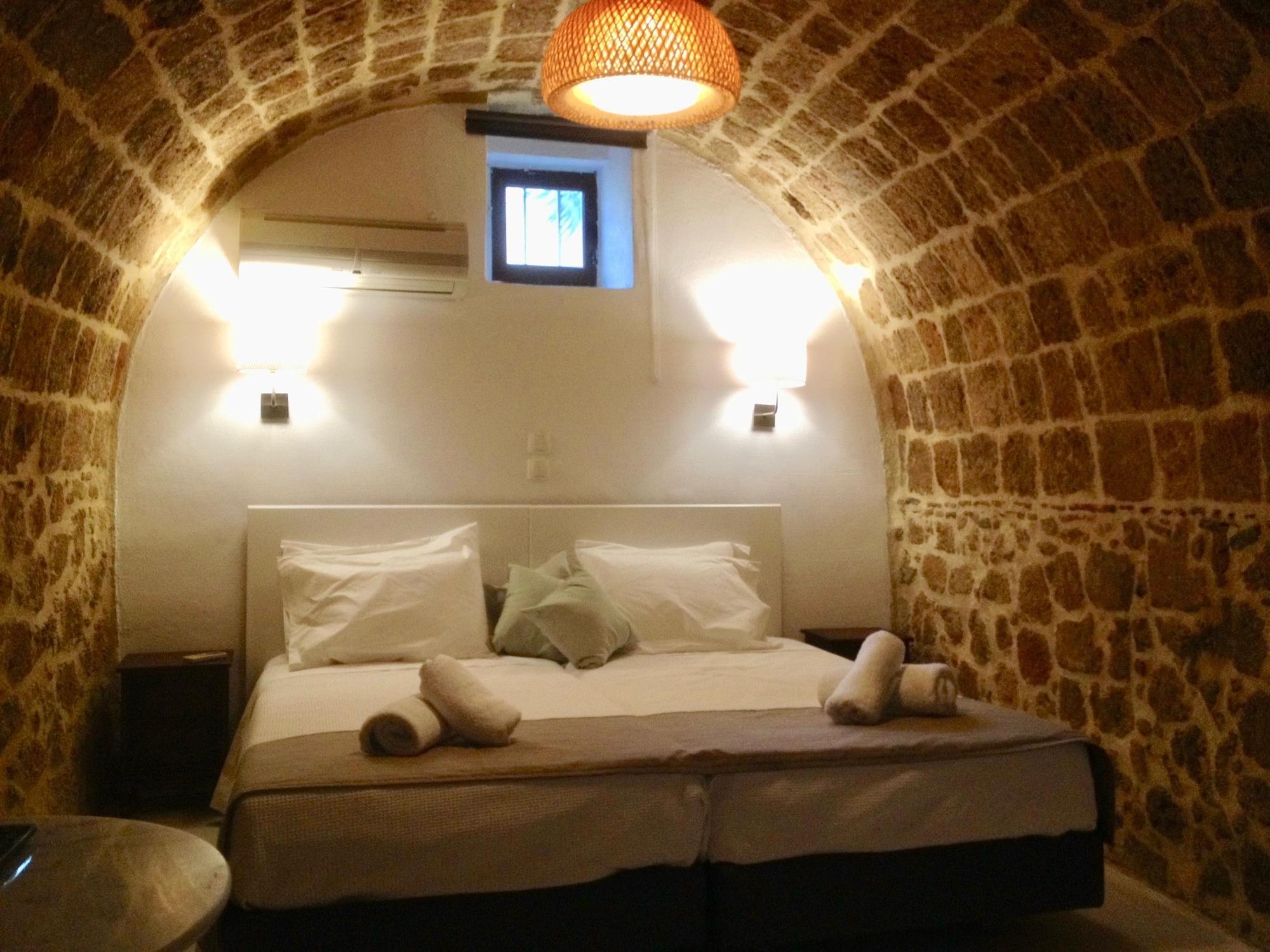 Auberge 32 Old Town Rhodes City Ngoại thất bức ảnh