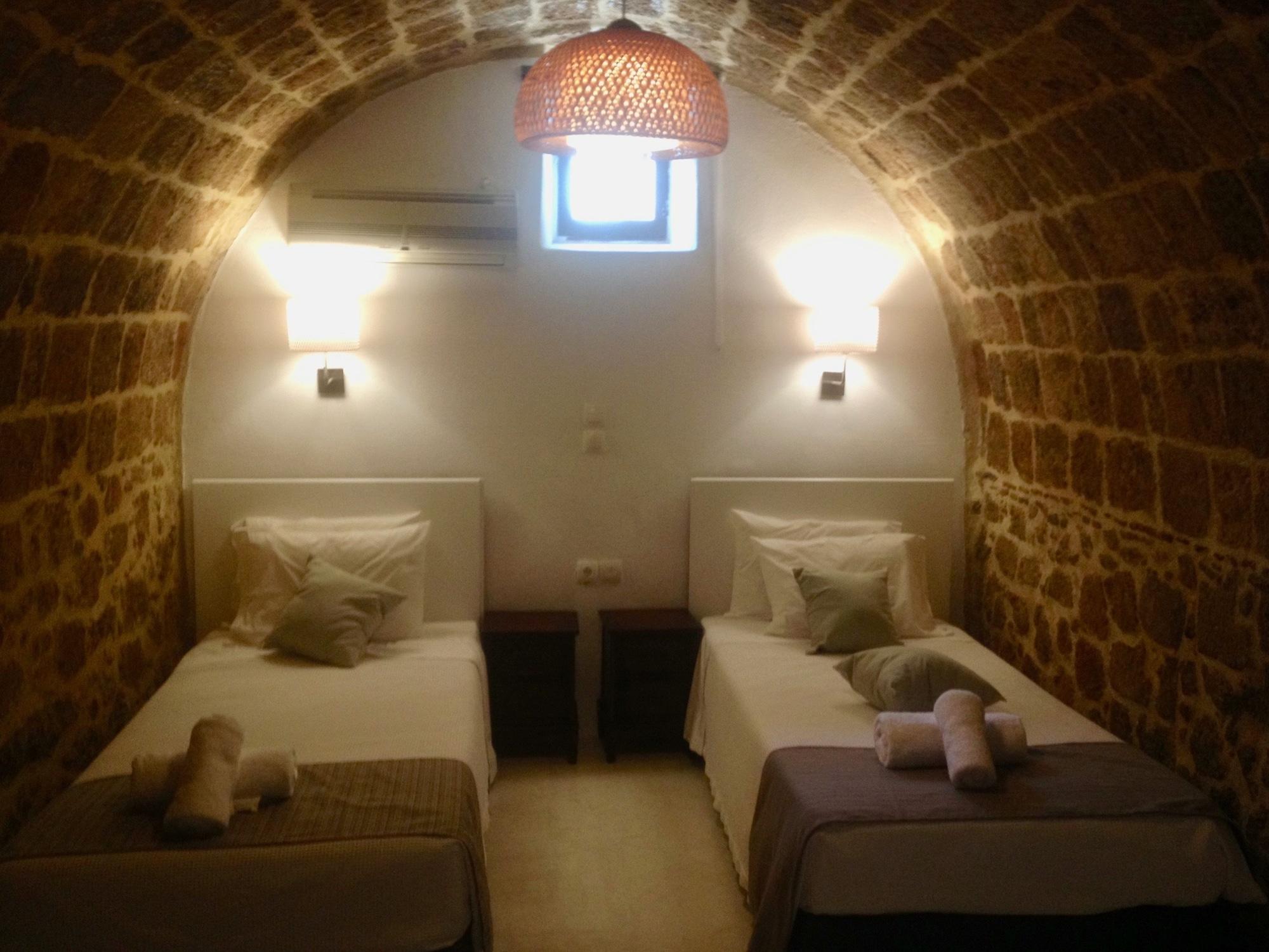 Auberge 32 Old Town Rhodes City Ngoại thất bức ảnh